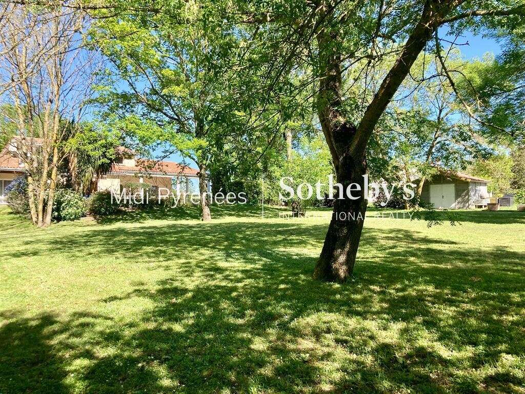 Maison à CLERMONT-LE-FORT