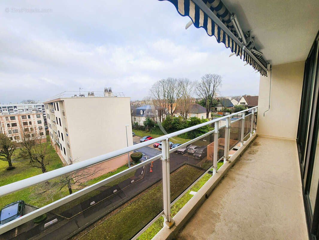 Appartement Rungis 5 pièce(s) 83.10 m2 - photo 2