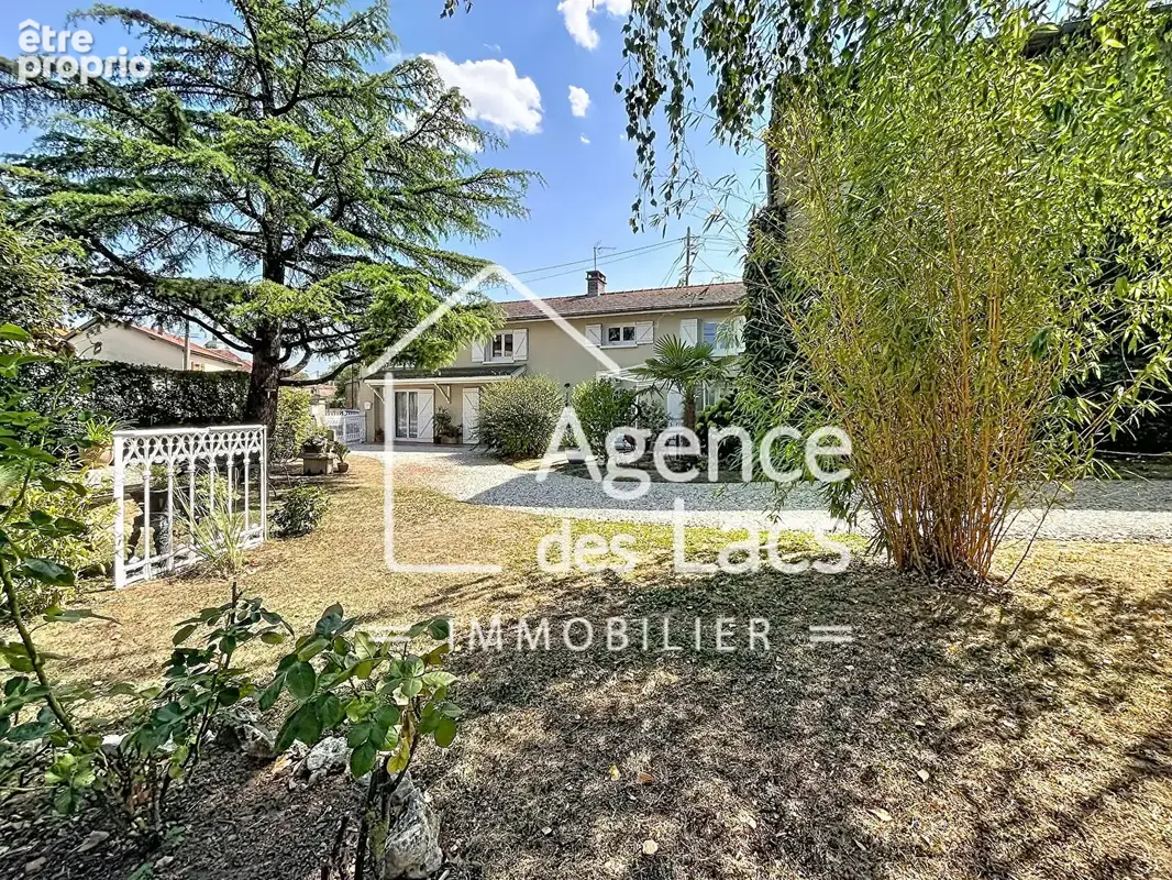 Maison de caractère, 177 m², 3 chambres avec jardin clos et garage - photo 12