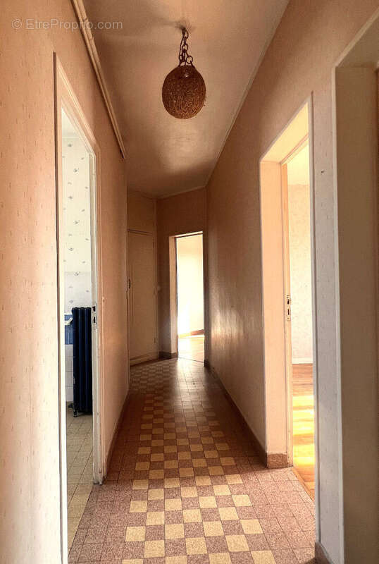 Appartement à FLEURY-LES-AUBRAIS