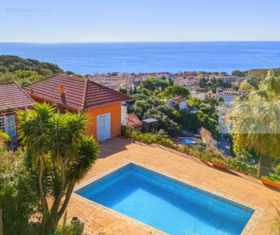 Maison à MENTON