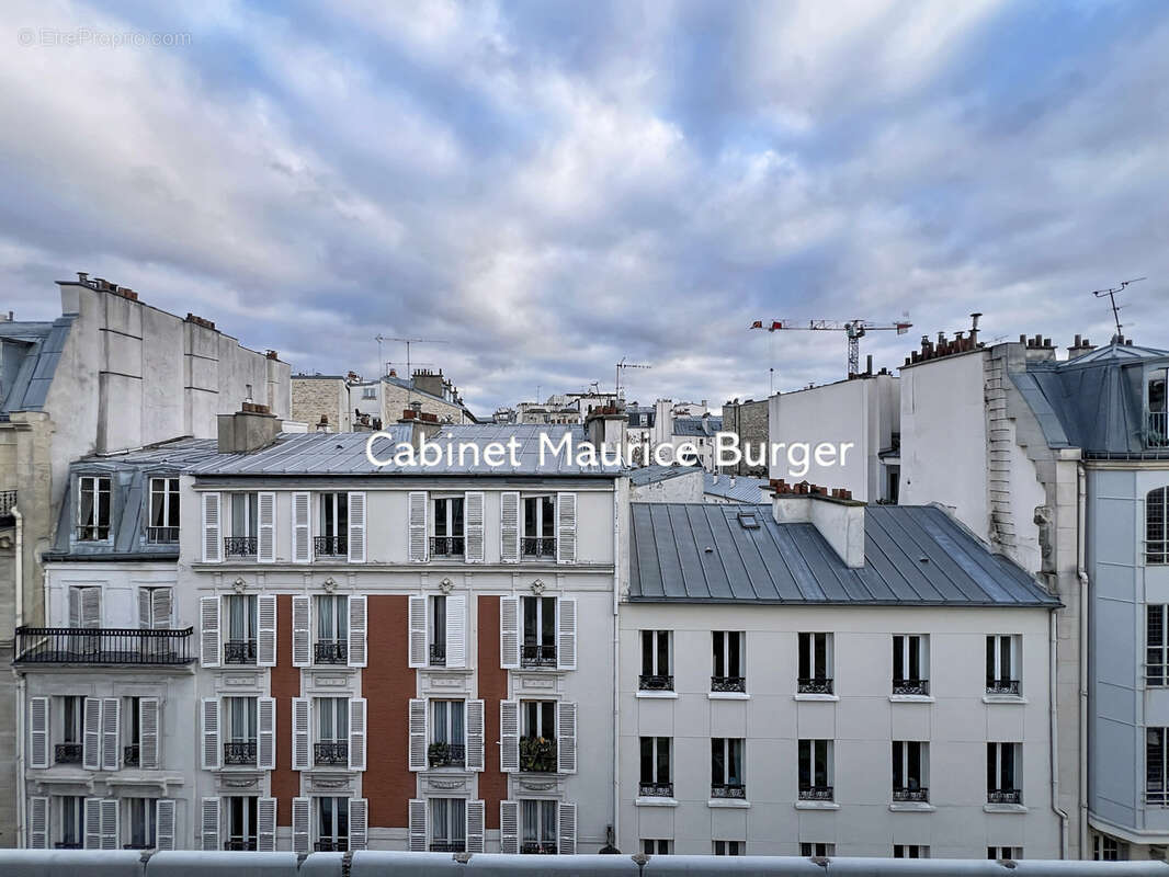 Appartement à PARIS-17E