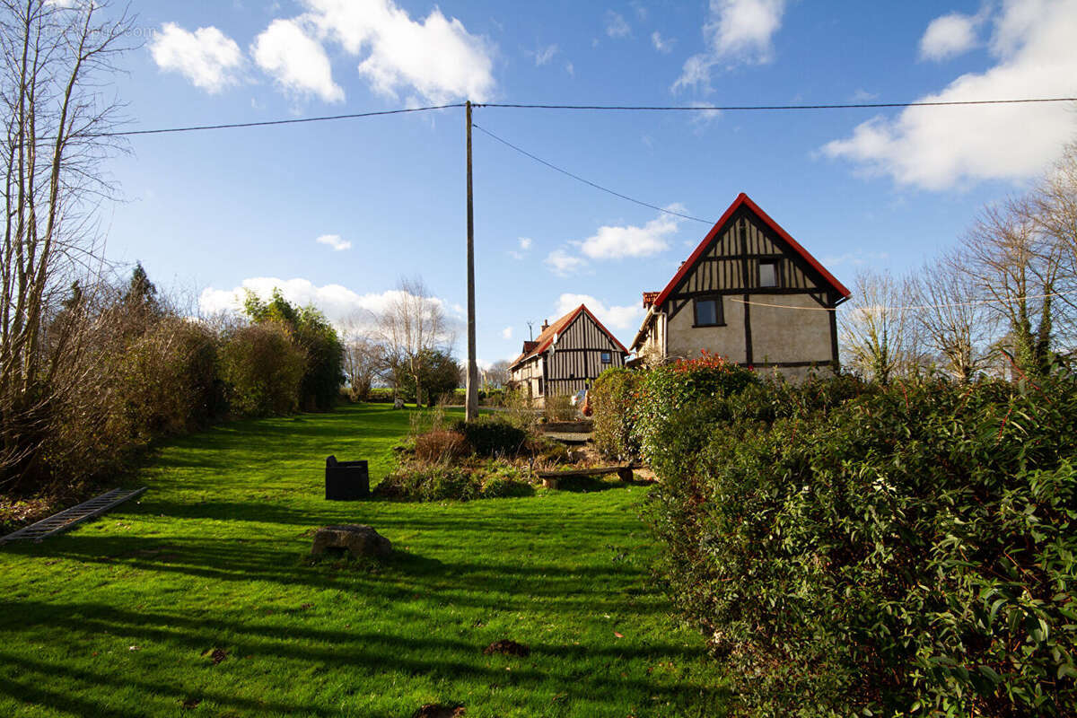 Maison à ISIGNY-LE-BUAT