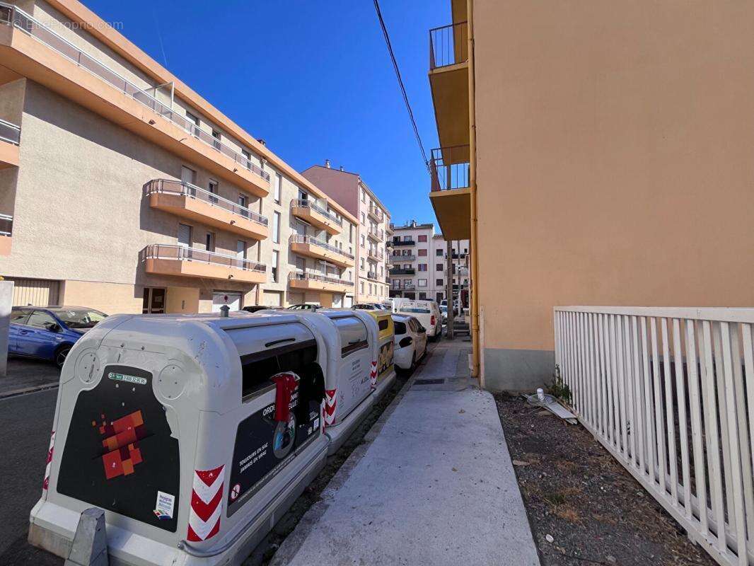 Terrain à PERPIGNAN