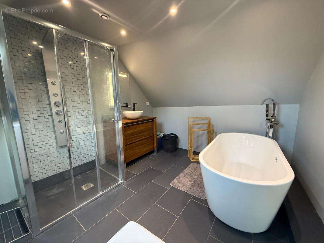 Maison à MONS-EN-PEVELE