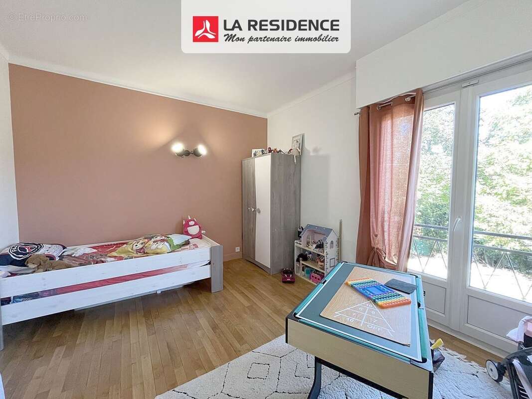 Maison à SAINT-OUEN-L'AUMONE