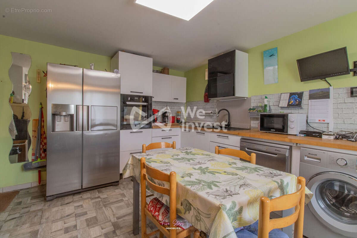 Maison 100 m² à Fontaines-Saint-Clair  - photo 9