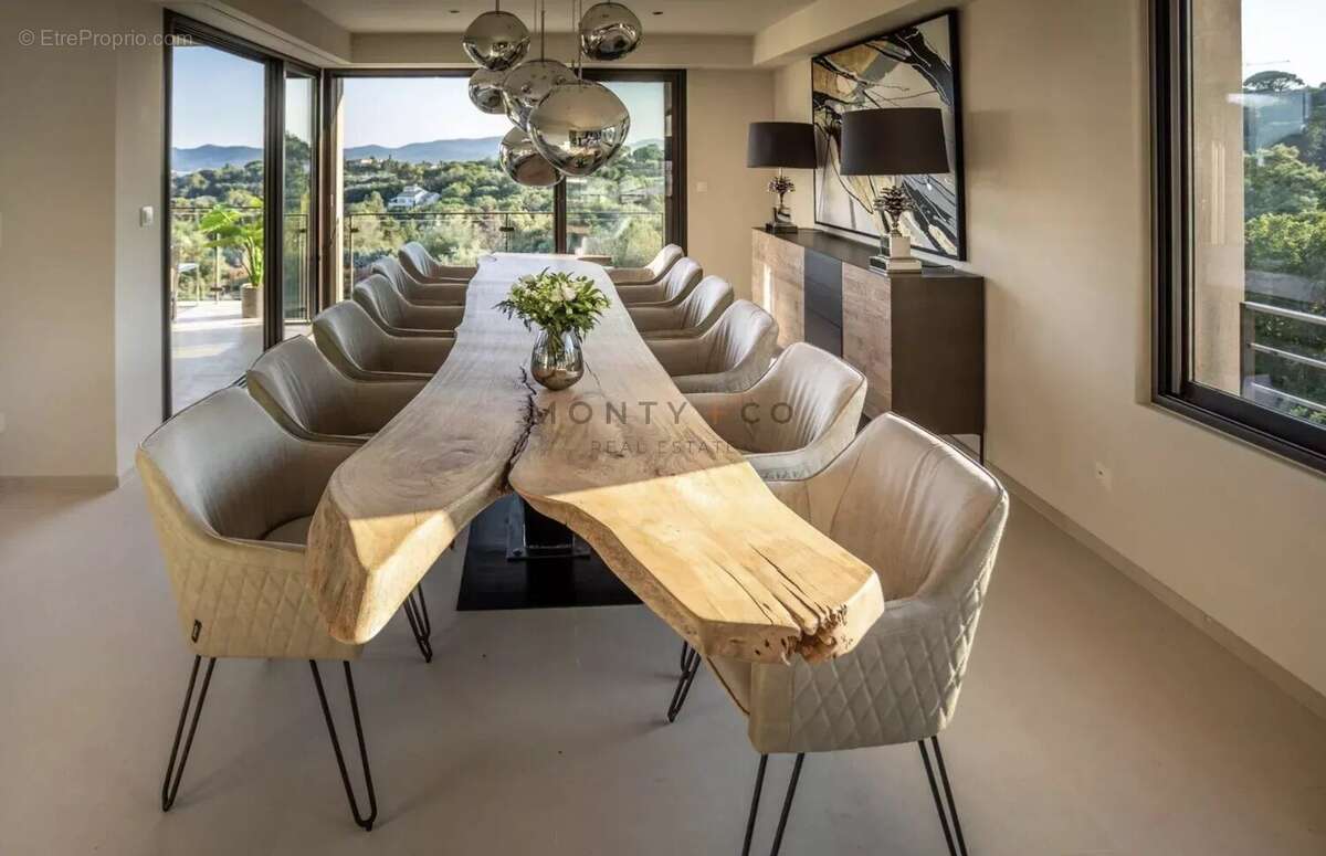 Maison à GRIMAUD