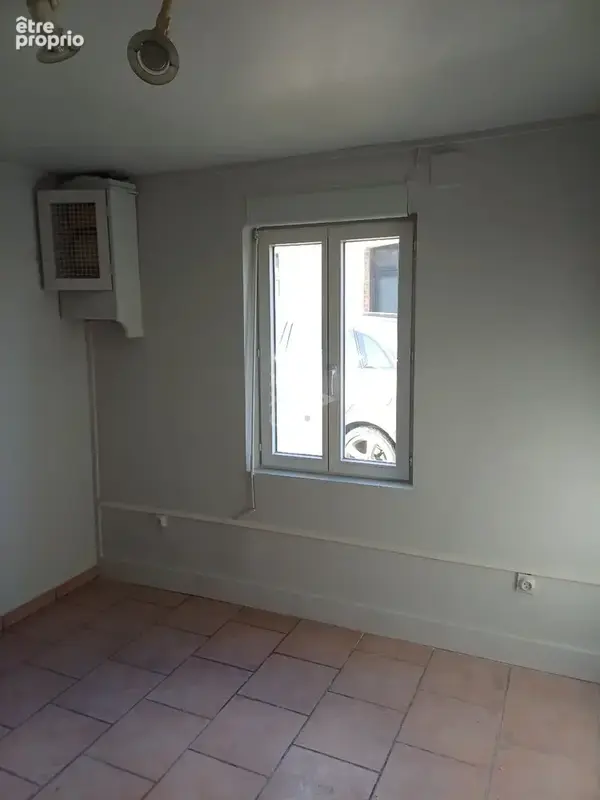 Maison  36 m²  de ville  à 100 m  de la gare de Auffay et tous commerces - photo 4