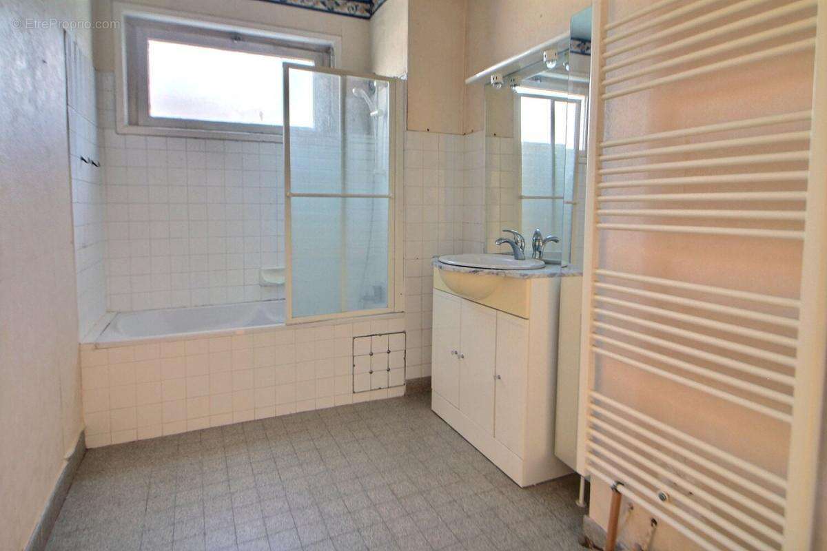 Appartement à RIORGES