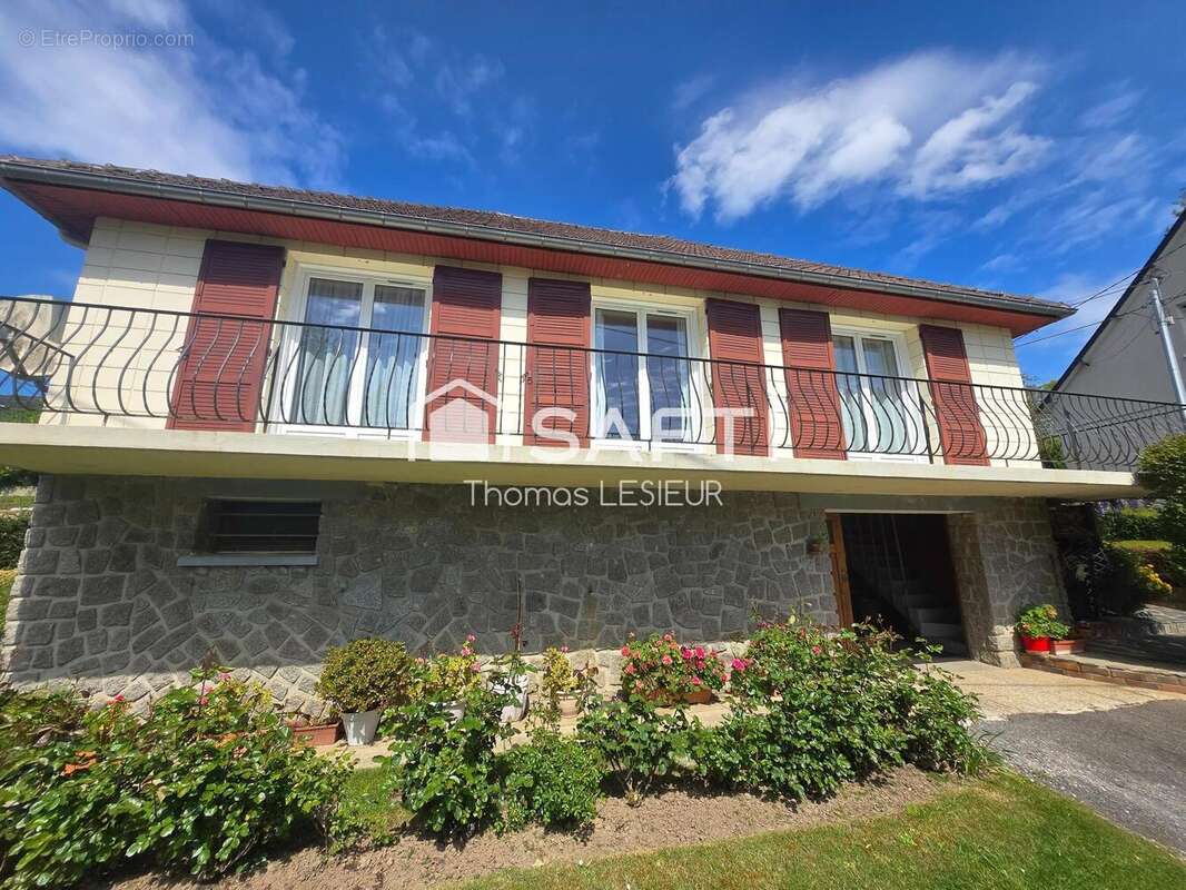 Photo 2 - Maison à SAINT-GEORGES-DES-GROSEILLERS