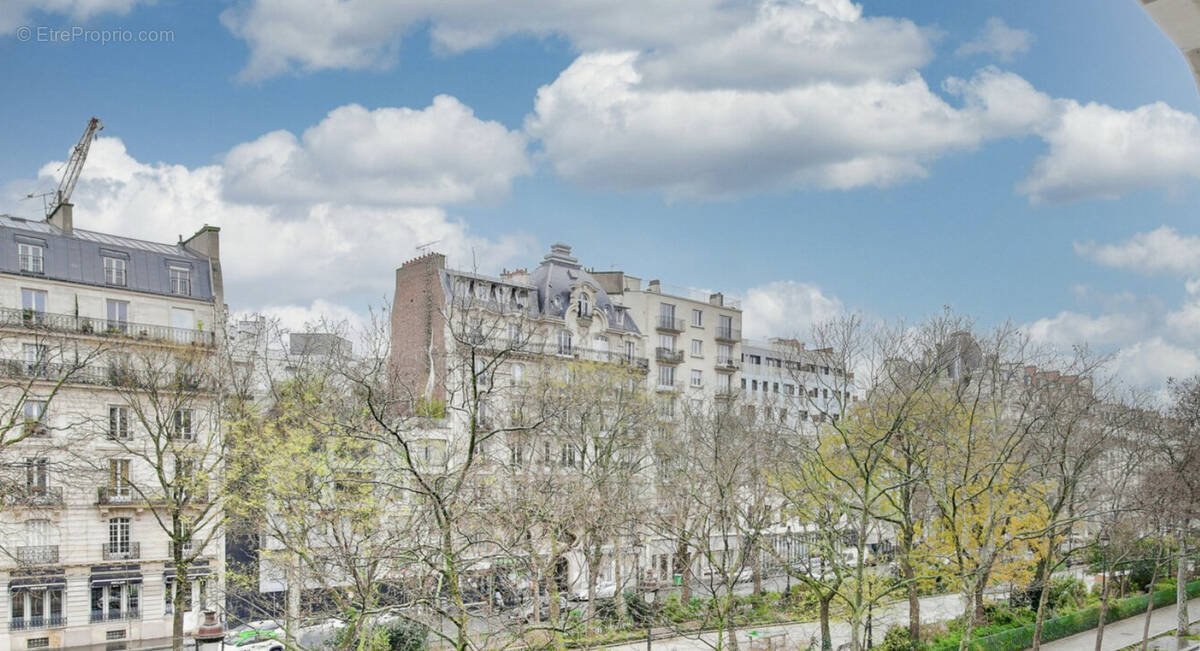 Appartement à PARIS-11E