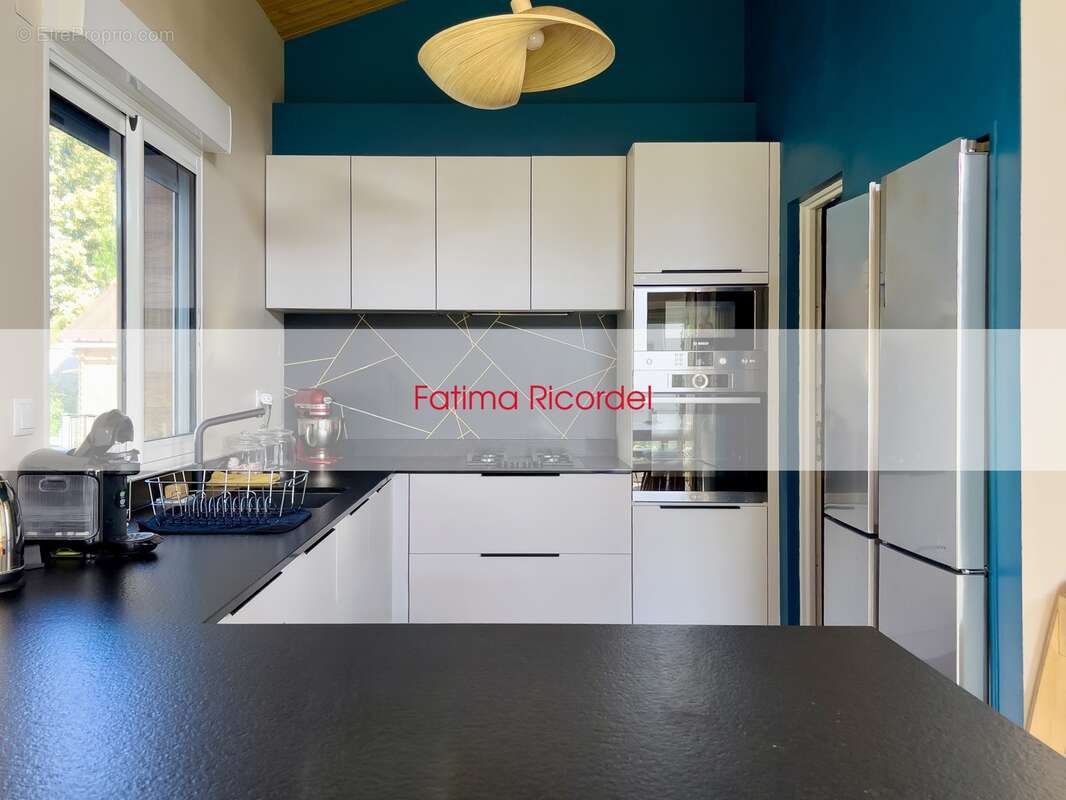 Maison à SAINT-MEDARD-EN-JALLES