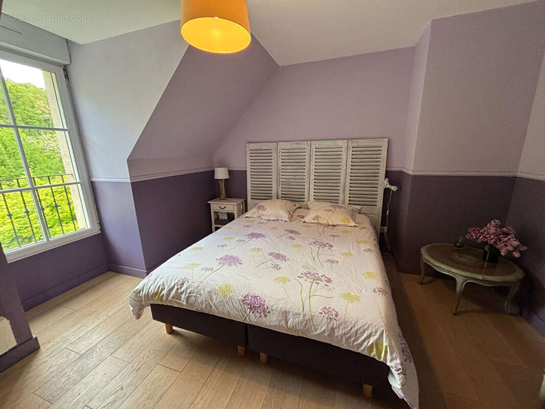 Maison à SAINTE-GENEVIEVE