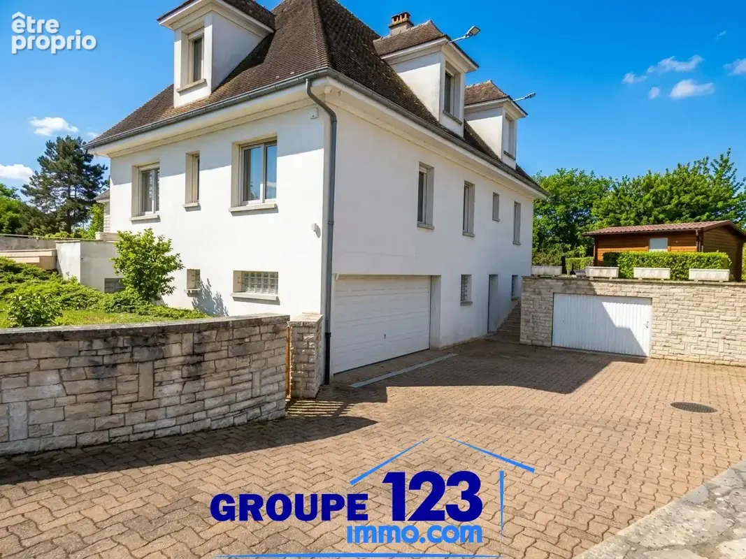 Photo Maison à Ormoy au prix de 499 900€