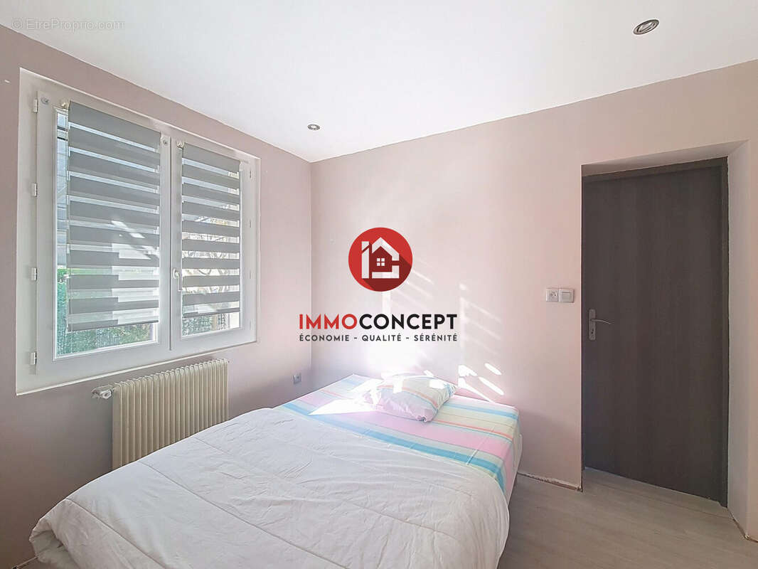 Maison à ROQUEMAURE