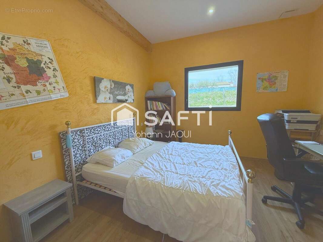 Photo 7 - Maison à SALERNES