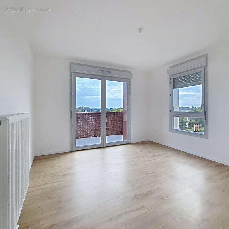 Appartement t4 neuf de standing   dernier étage   vue dégagée sur valenciennes - photo 9