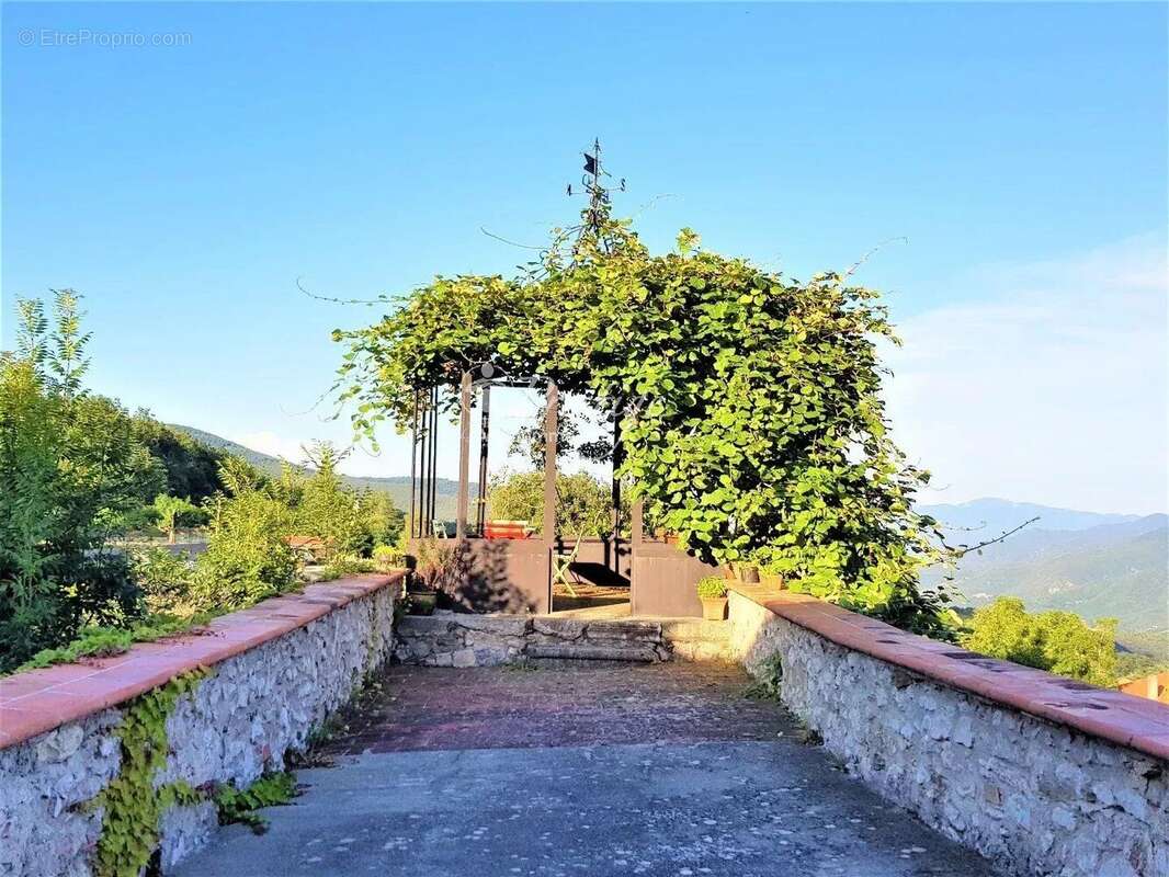 Vente Hotel particulier Arles-sur-tech(66150) 593 000ï¿œ - photo 8