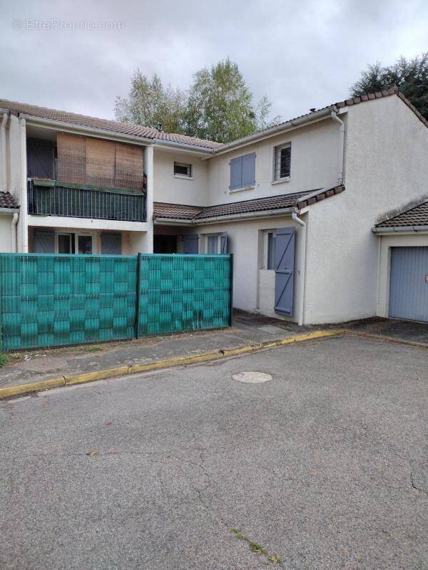 Appartement à SOUES