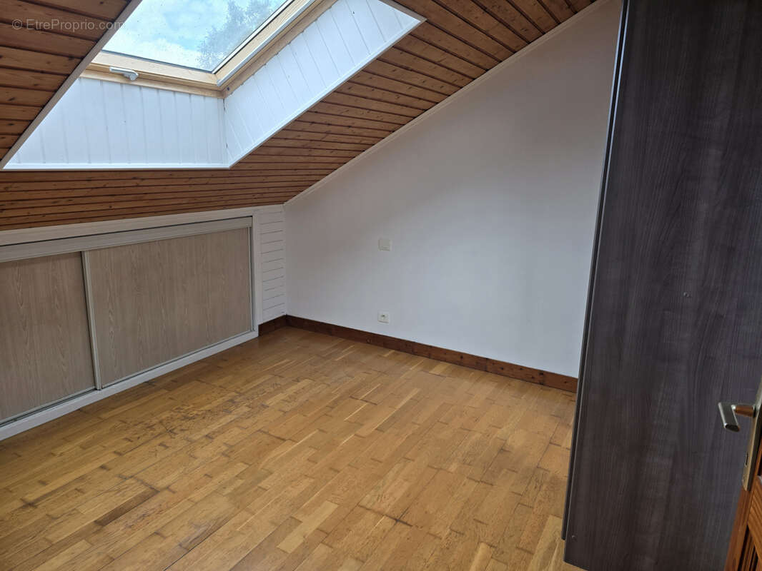 Maison à PERREX