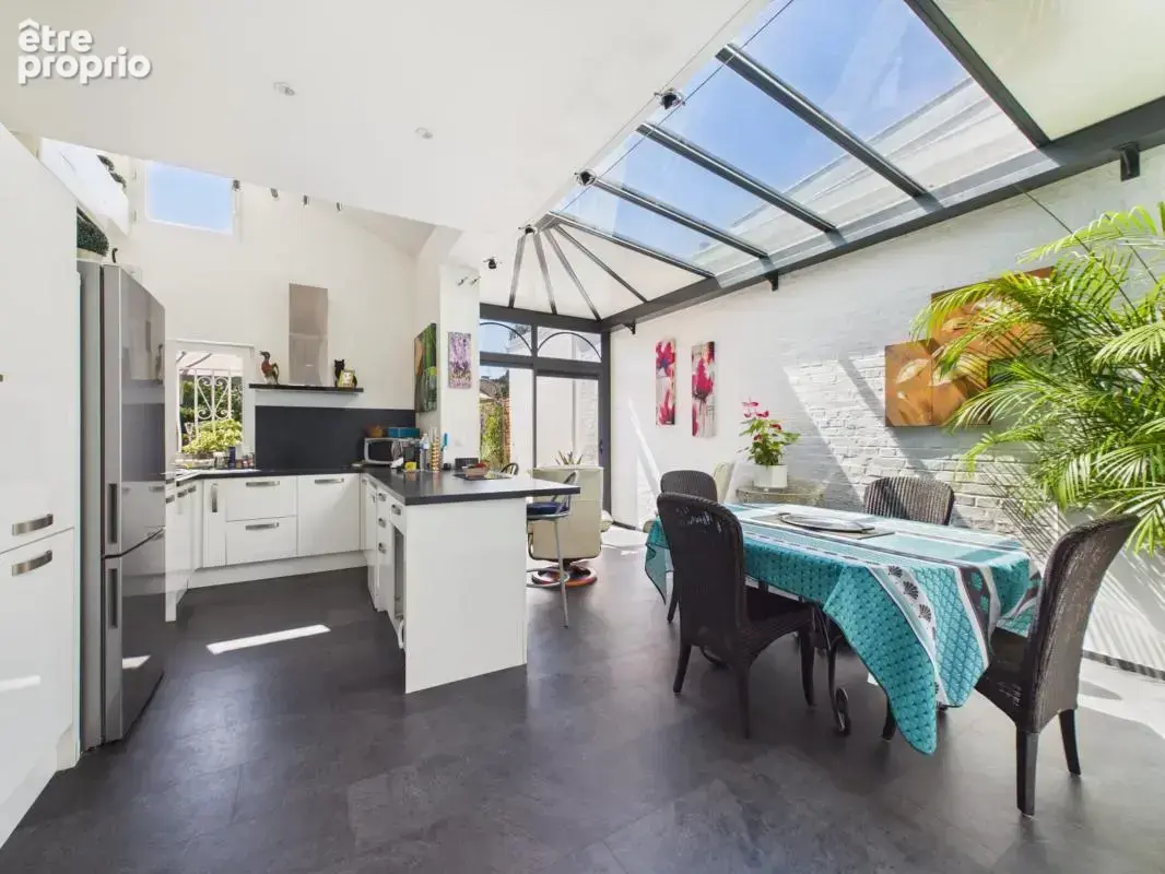 Maison 192 m² à Valenciennes  - photo 3