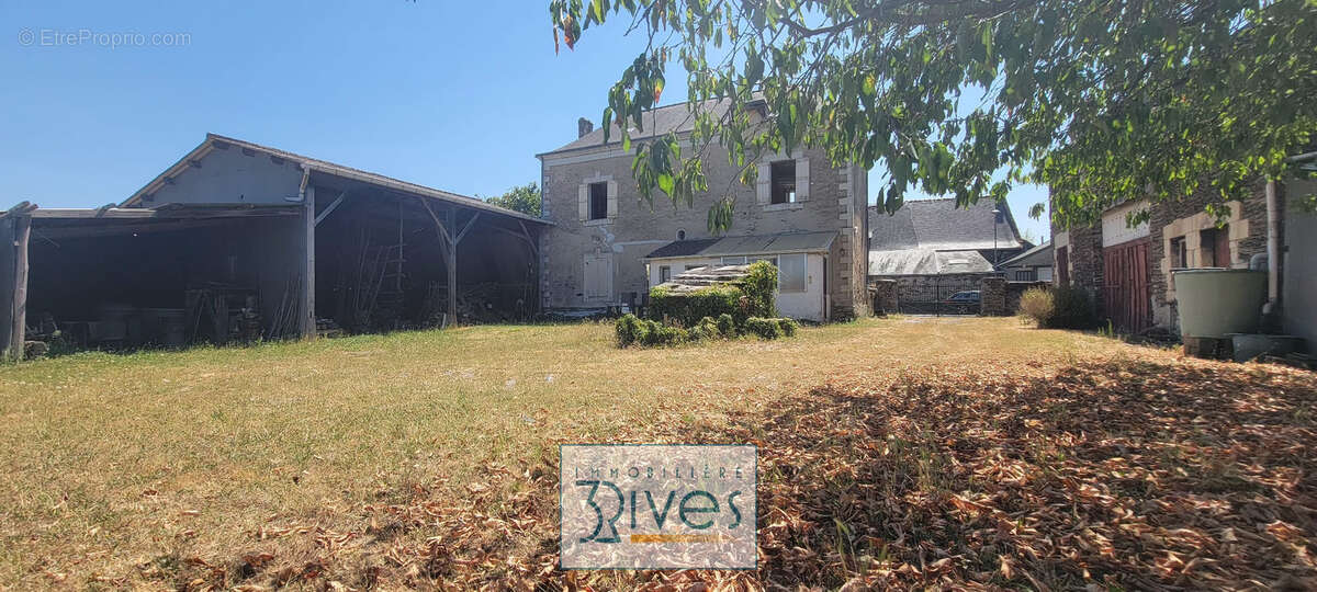 Maison à JUIGNE-SUR-LOIRE