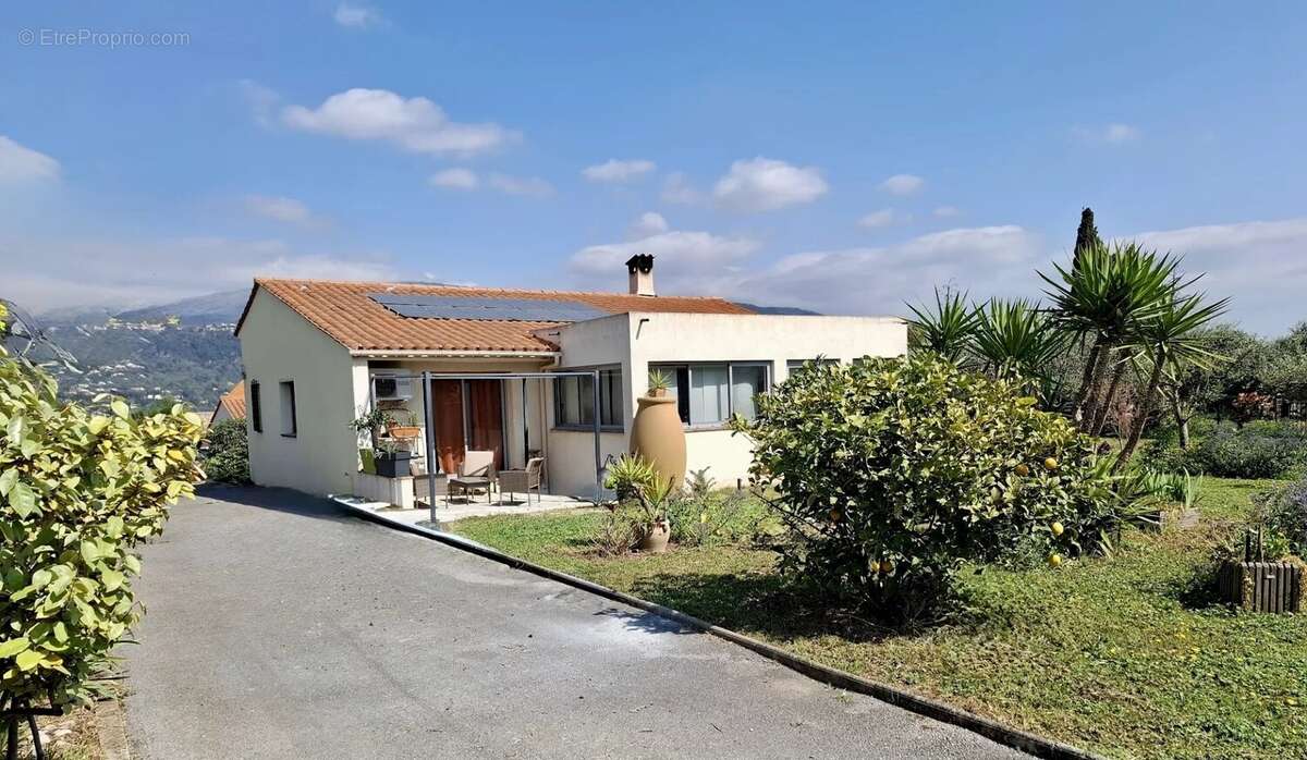 Maison à PEYMEINADE