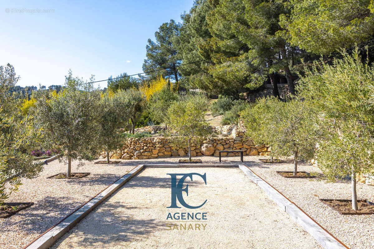 Maison à LA CADIERE-D&#039;AZUR