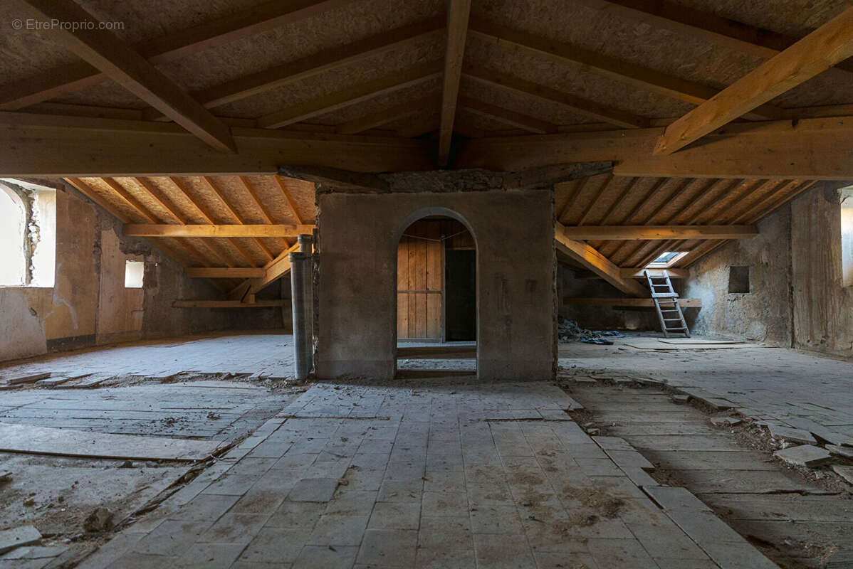 Appartement à CARCASSONNE