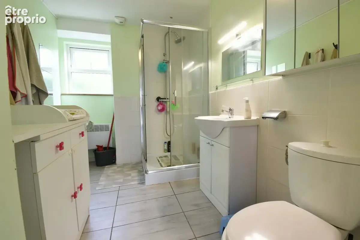 Maison en pierre rénovée – 134 m² – 3 chambres – Terrain de 1 100 m² - photo 13