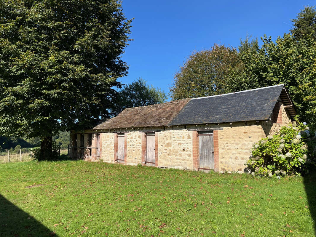 Maison à LA CROISILLE-SUR-BRIANCE