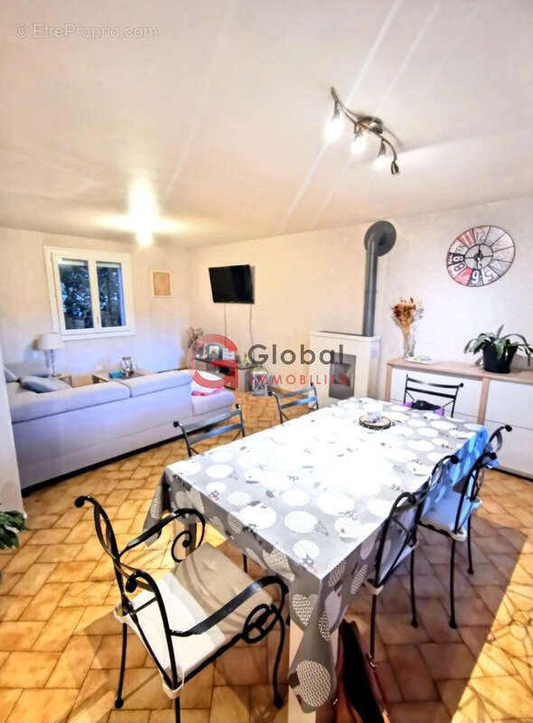 Maison à MAINSAT