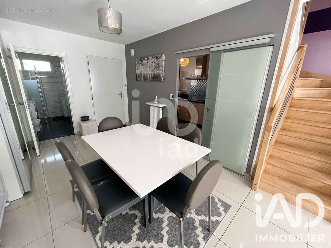 Maison 113 m² à Juvisy-Sur-Orge  - photo 3