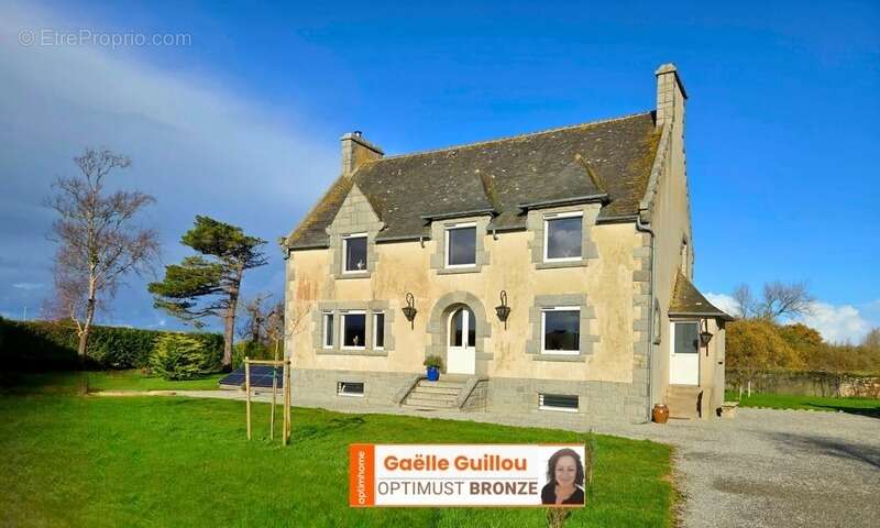 Maison à CLEDER