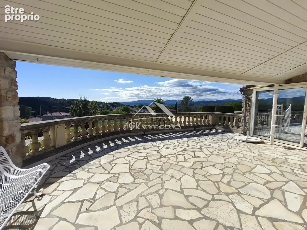 Rousson, propriété avec piscine, vue dégagée, vaste terrain clos de 4208 m², 150 m² habitable, 190 m² d'annexes - photo 20