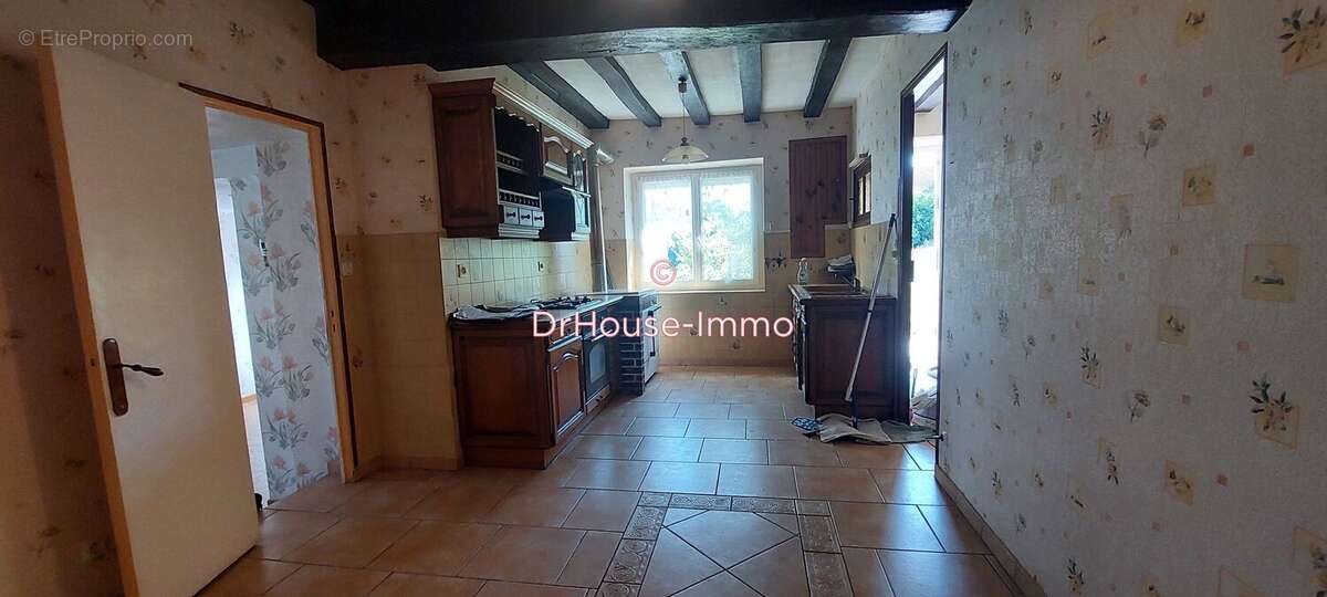 Maison 80 m² à Rumilly-Les-Vaudes  - photo 5