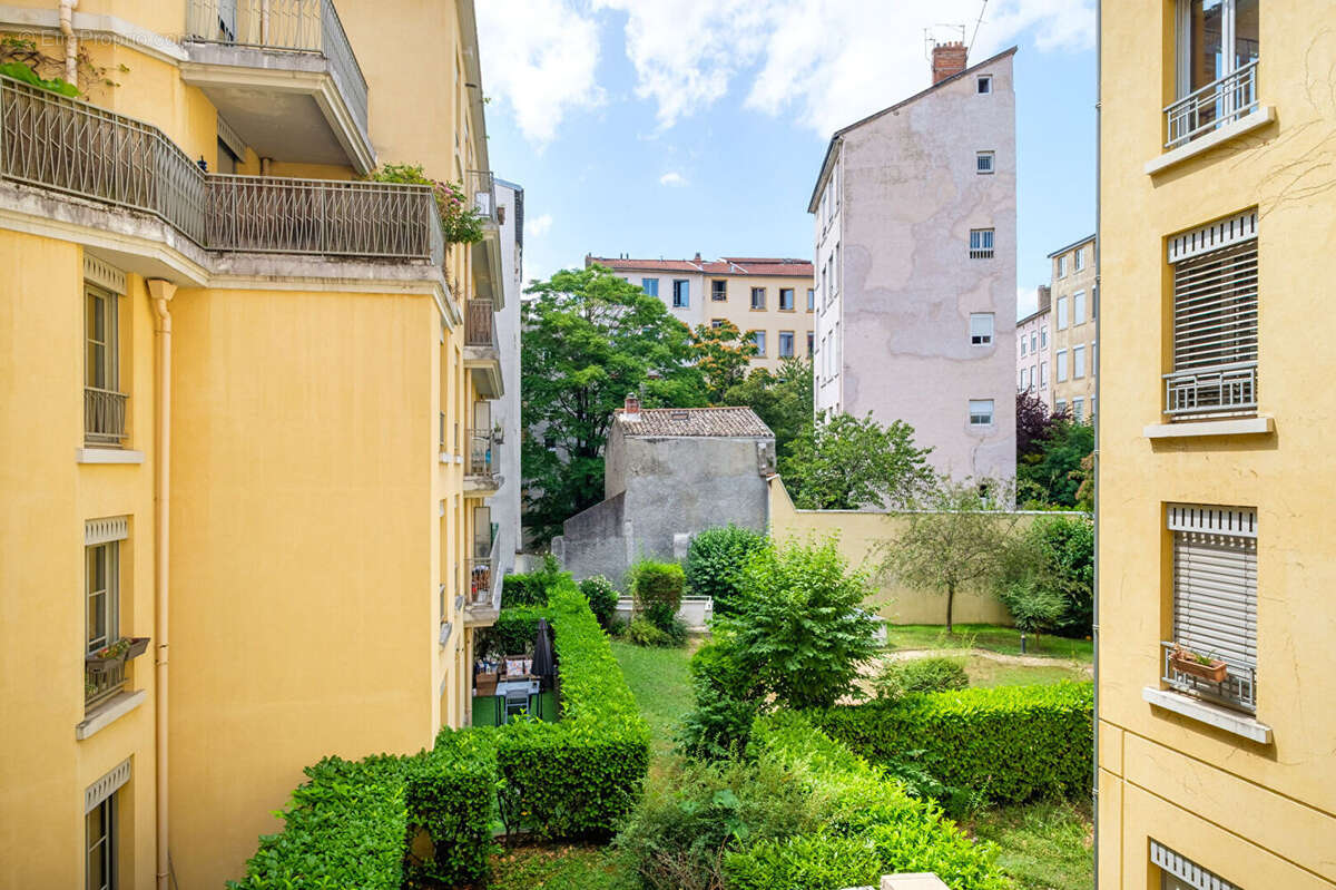Appartement à LYON-1E