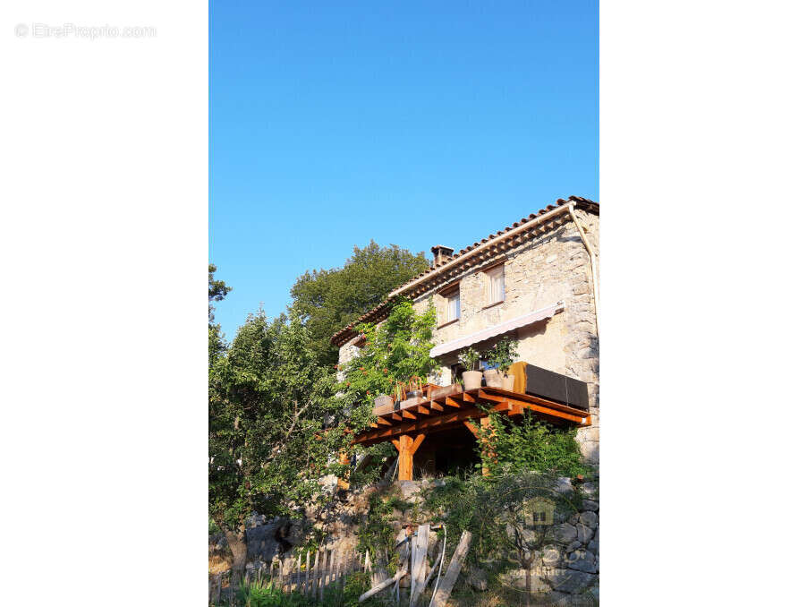 Maison à CASTELLANE