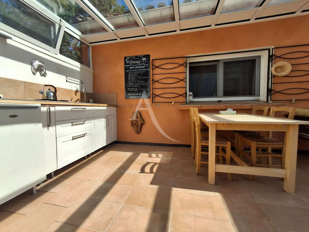 Maison à ROQUEREDONDE