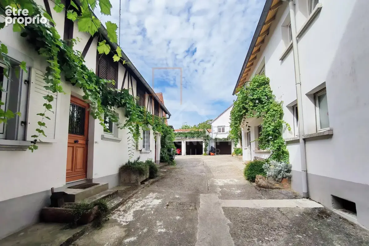 Ensemble immobilier de caractère - photo 3