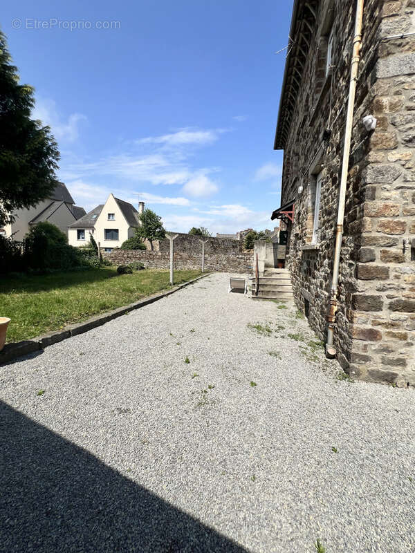 Appartement à DOL-DE-BRETAGNE