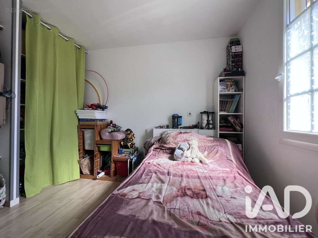 Photo 8 - Maison à BRANNE