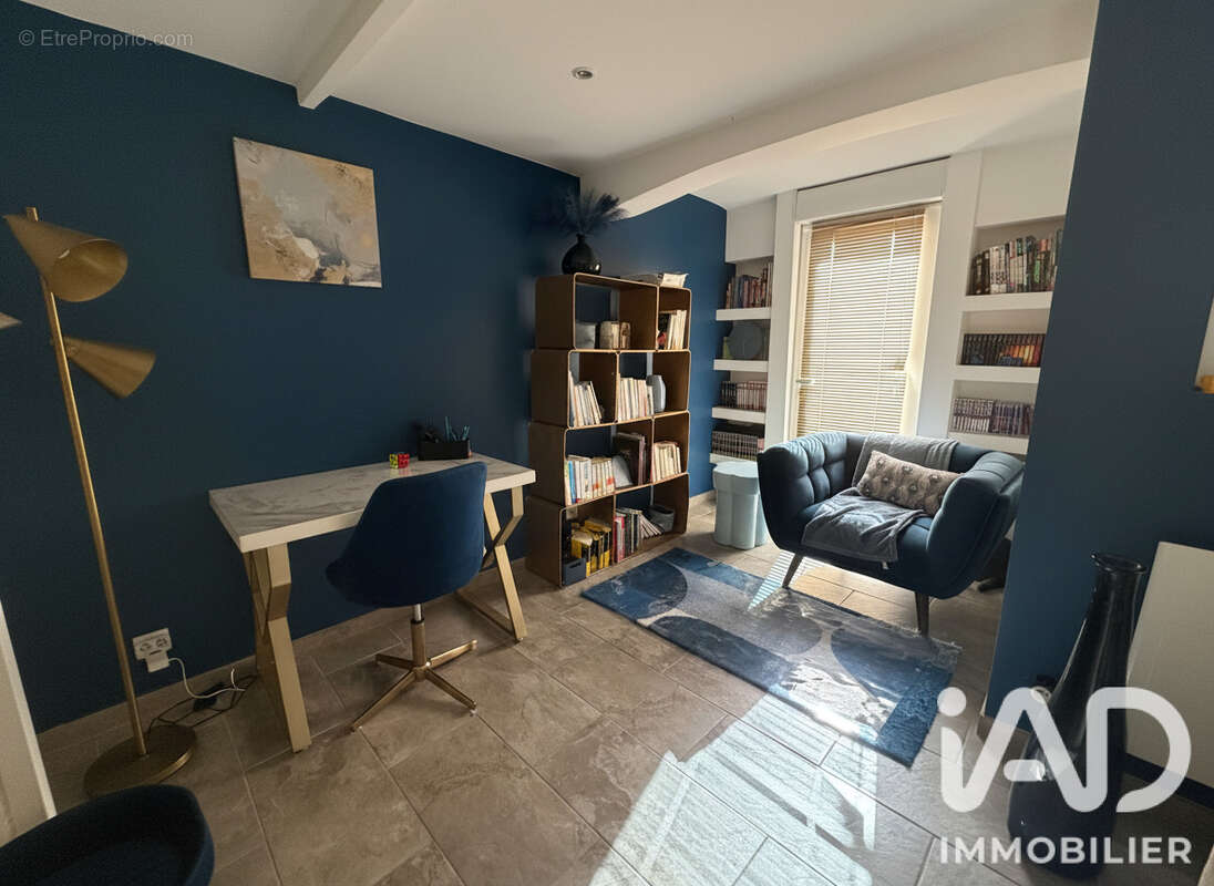 Maison 125 m² à Roquefort-La-Bedoule  - photo 9
