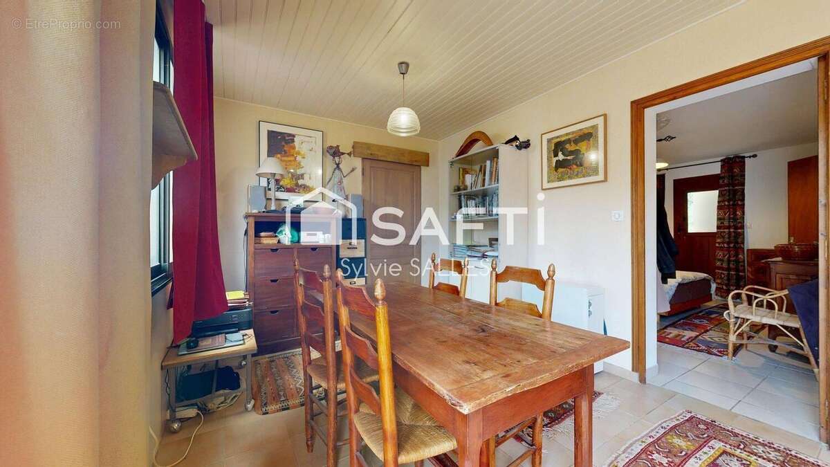 Photo 2 - Maison à MEYRALS