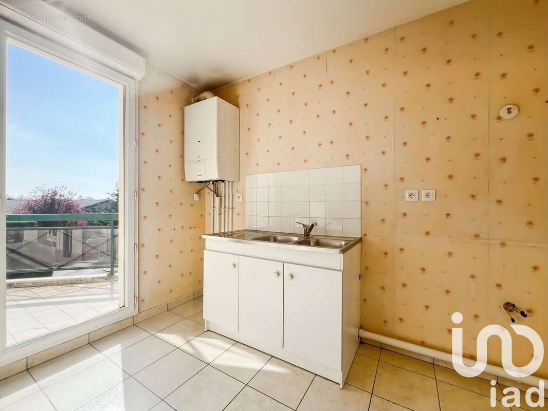 Photo 6 - Appartement à BRIE-COMTE-ROBERT