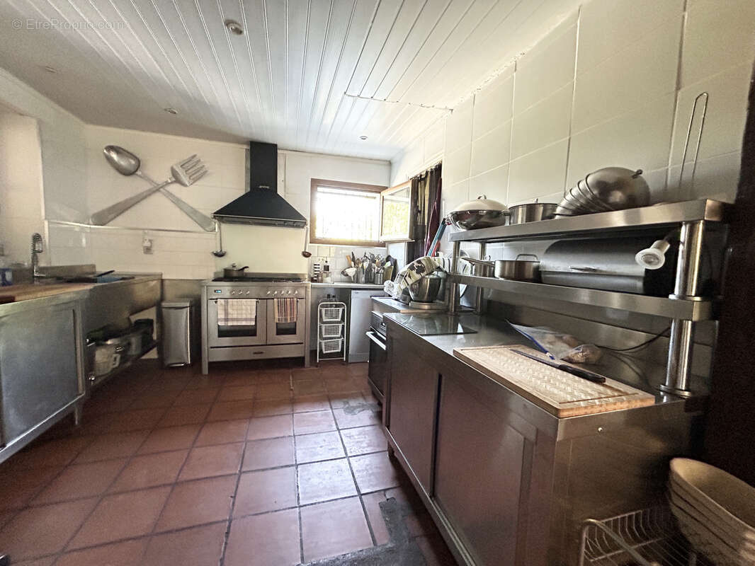 Maison à TERRASSON-LAVILLEDIEU