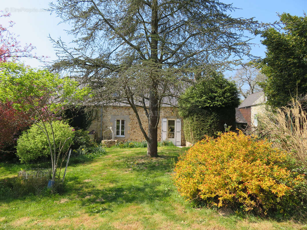 Maison à PRE-EN-PAIL