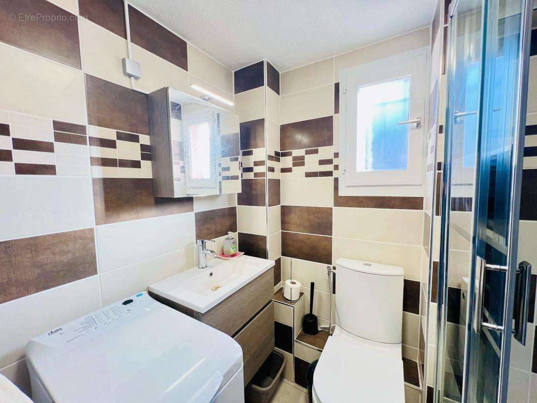 Appartement à SANARY-SUR-MER