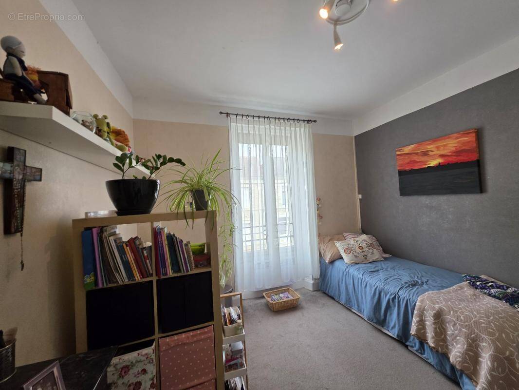 Maison à TOURNON-SAINT-MARTIN